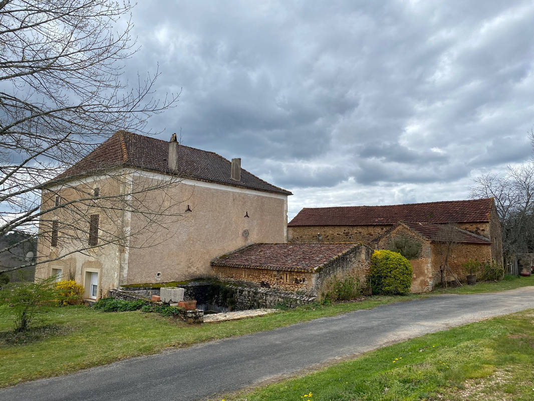 Maison à BLANQUEFORT-SUR-BRIOLANCE