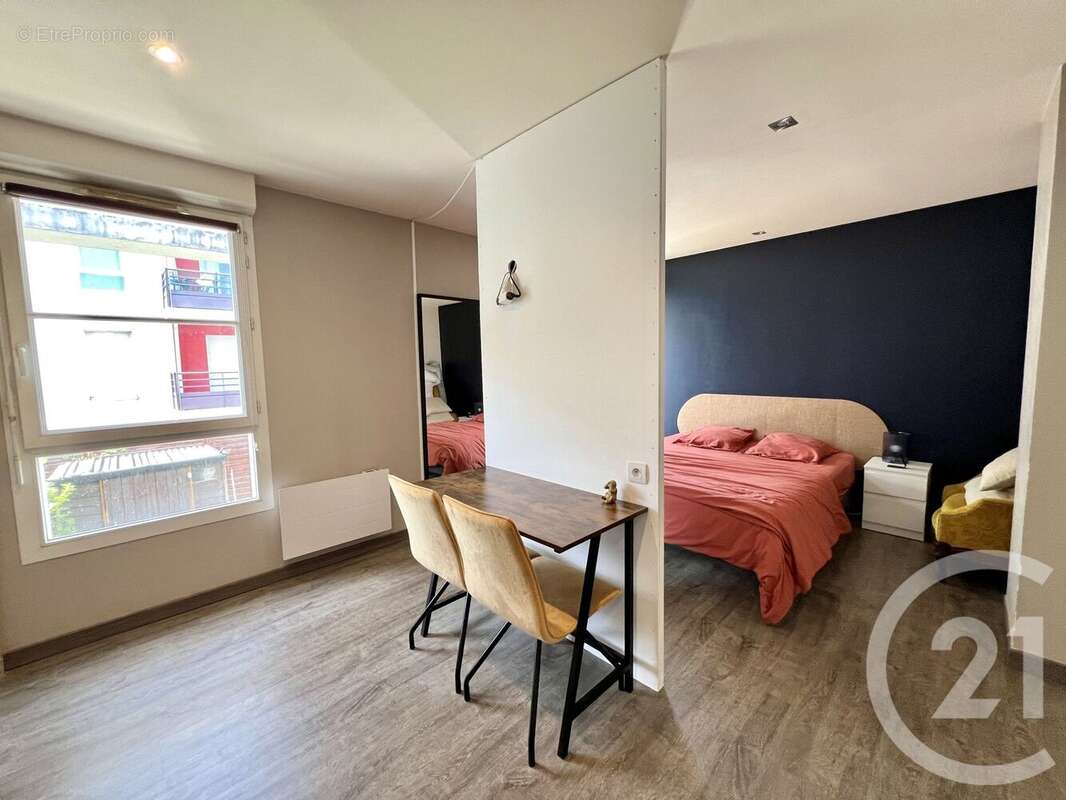 Appartement à VAULX-EN-VELIN