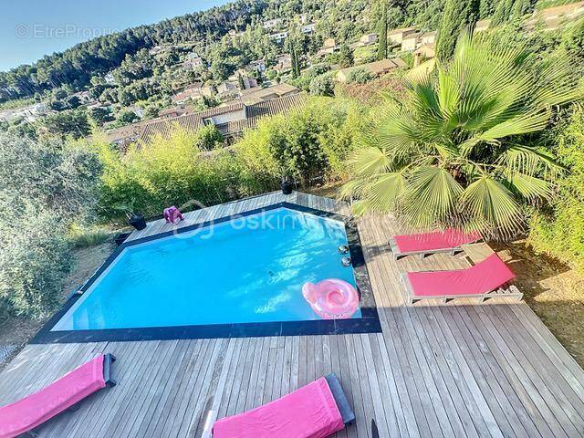 Maison à TRANS-EN-PROVENCE