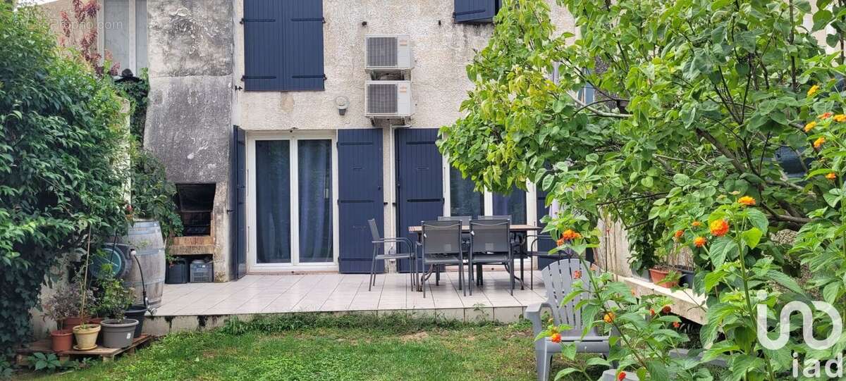 Photo 2 - Maison à L&#039;ISLE-SUR-LA-SORGUE