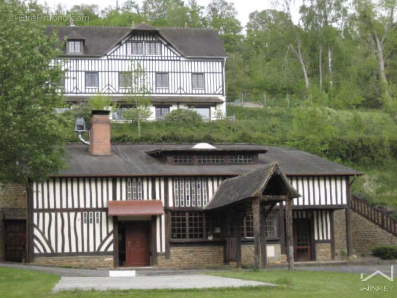 Commerce à VIMOUTIERS