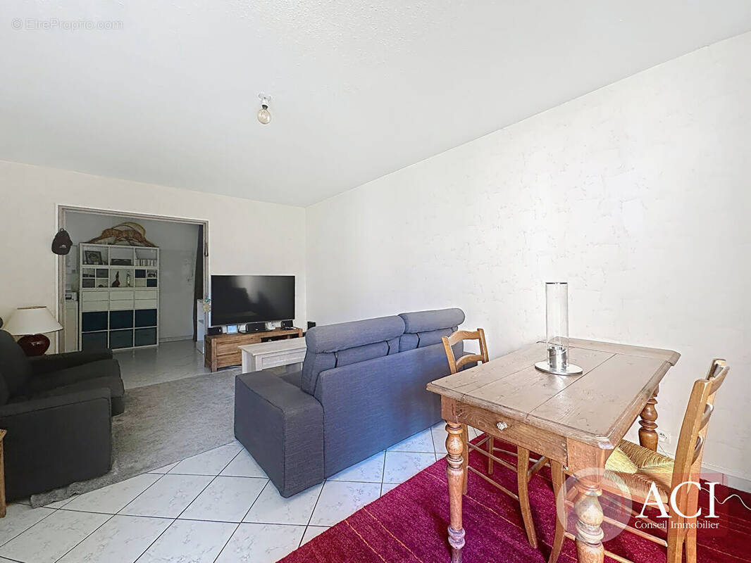 Appartement à EPINAY-SUR-SEINE