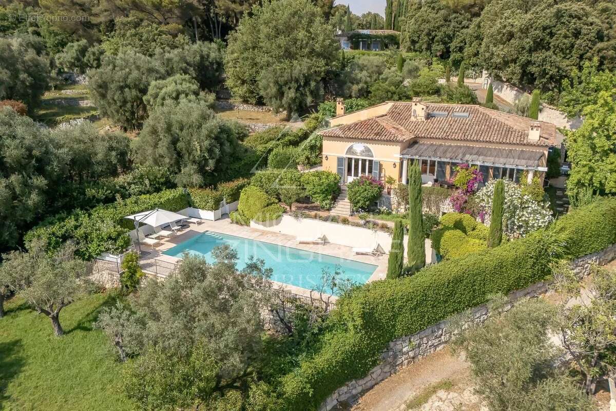 Maison à LA COLLE-SUR-LOUP