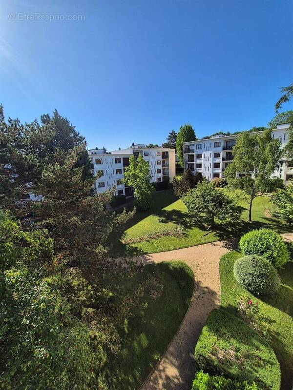 Appartement à LOUVECIENNES