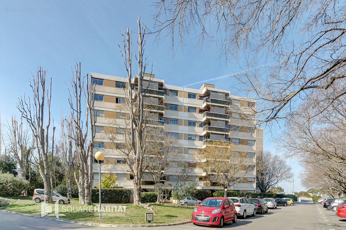 Appartement à MARSEILLE-9E
