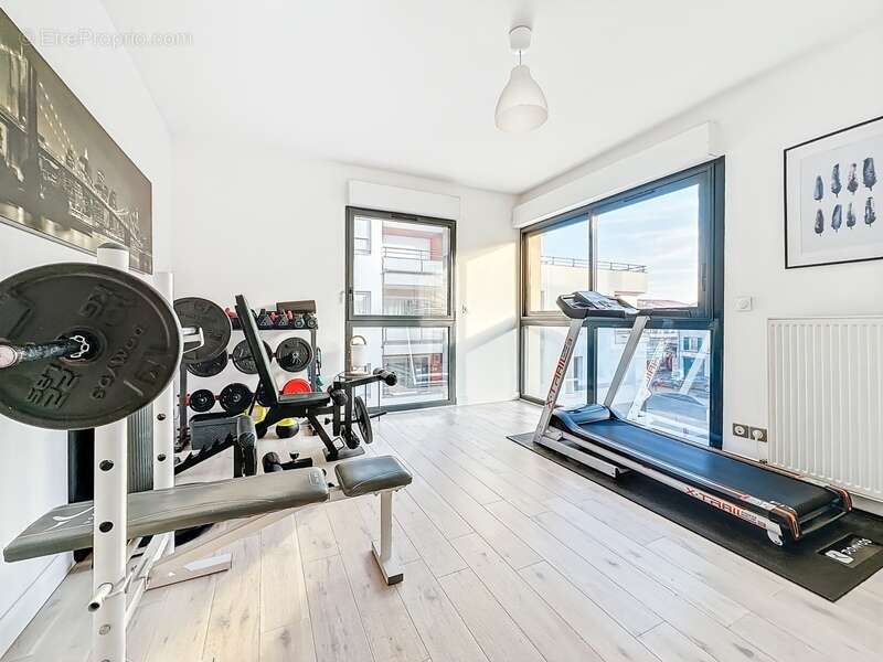 Appartement à CRAPONNE