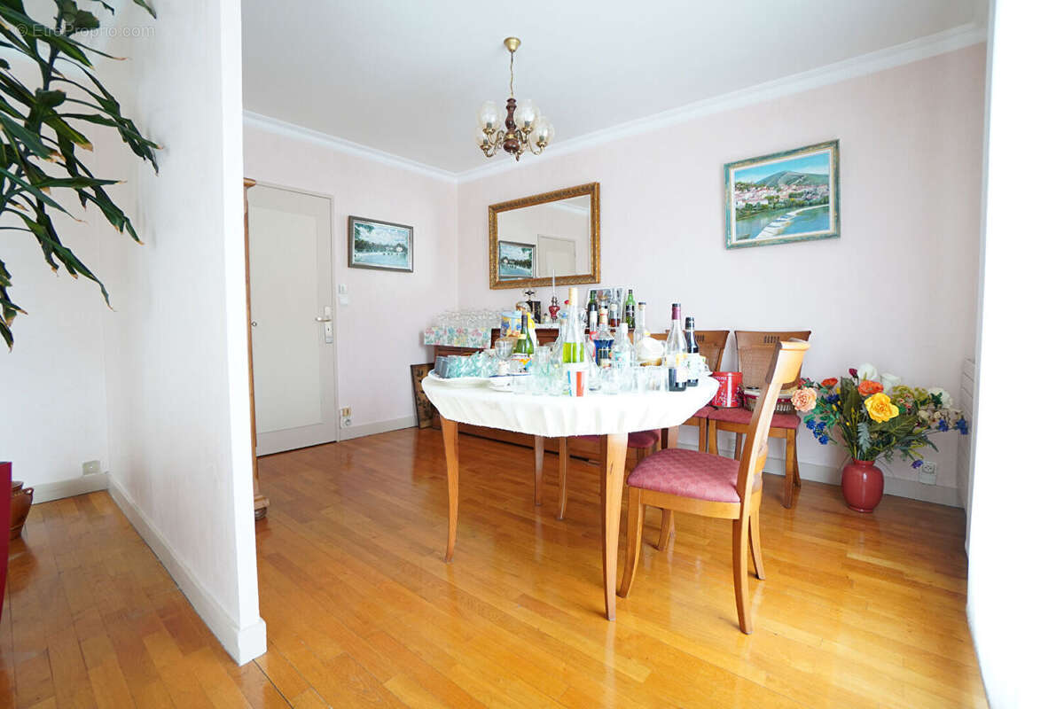 Appartement à LE MANS