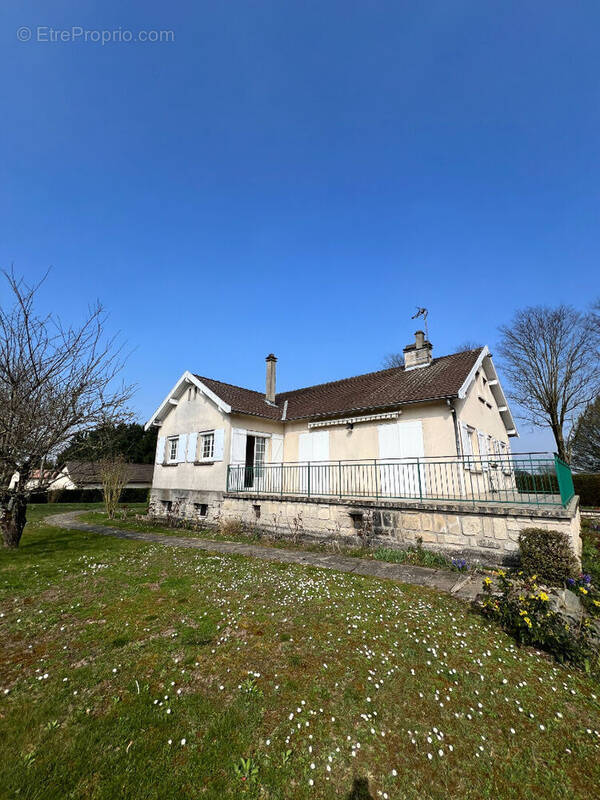 Maison à HERMONVILLE