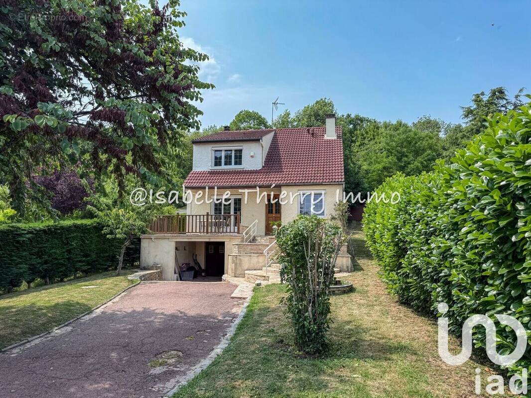 Photo 1 - Maison à MONTLHERY