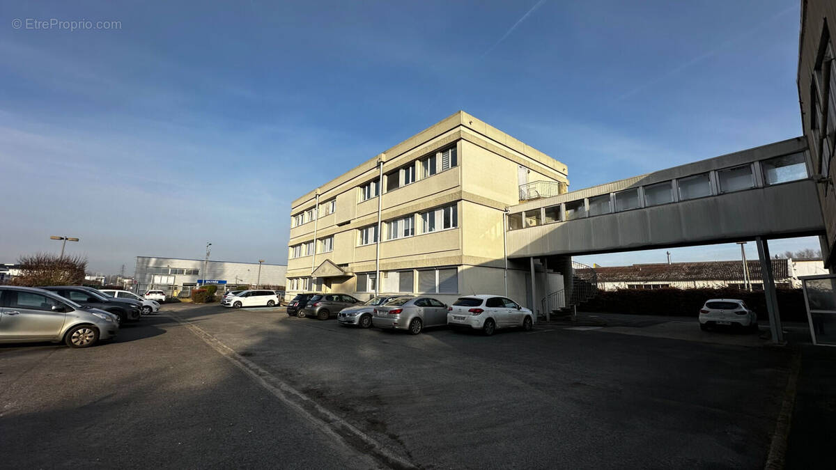Autre à NOGENT-SUR-OISE