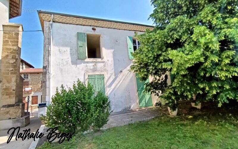 Maison à LE GRAND-SERRE