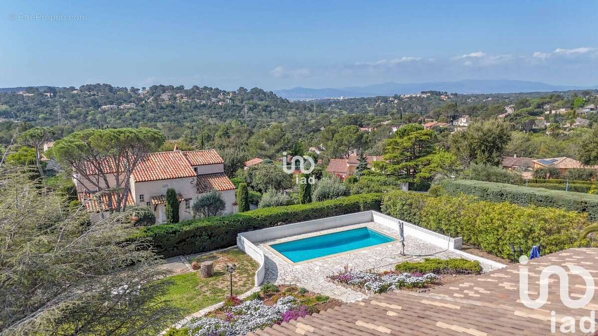 Photo 3 - Maison à SAINT-RAPHAEL