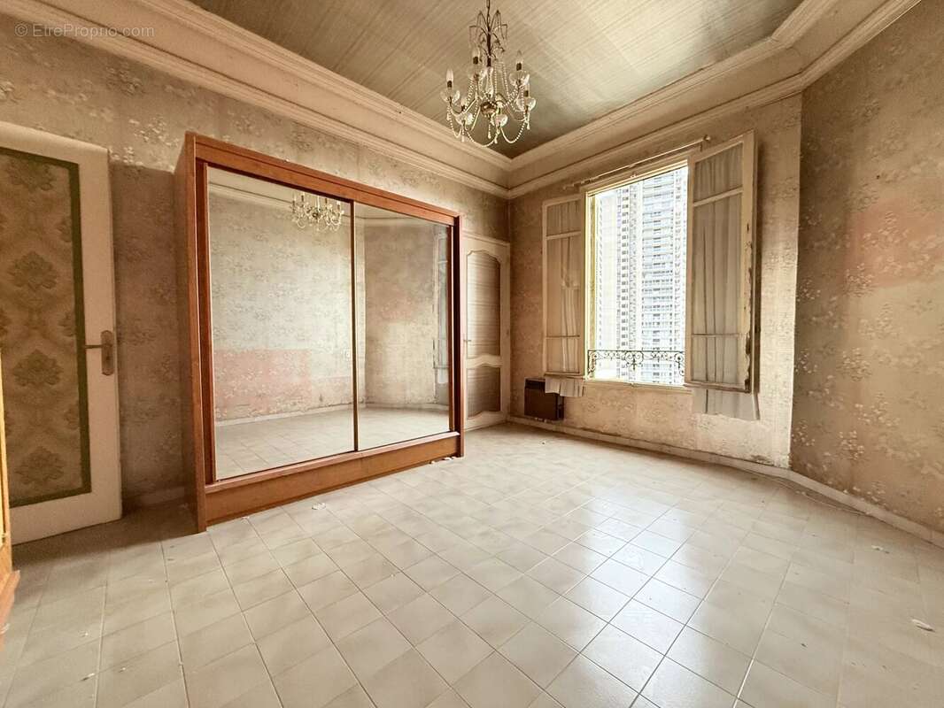 Appartement à BEAUSOLEIL