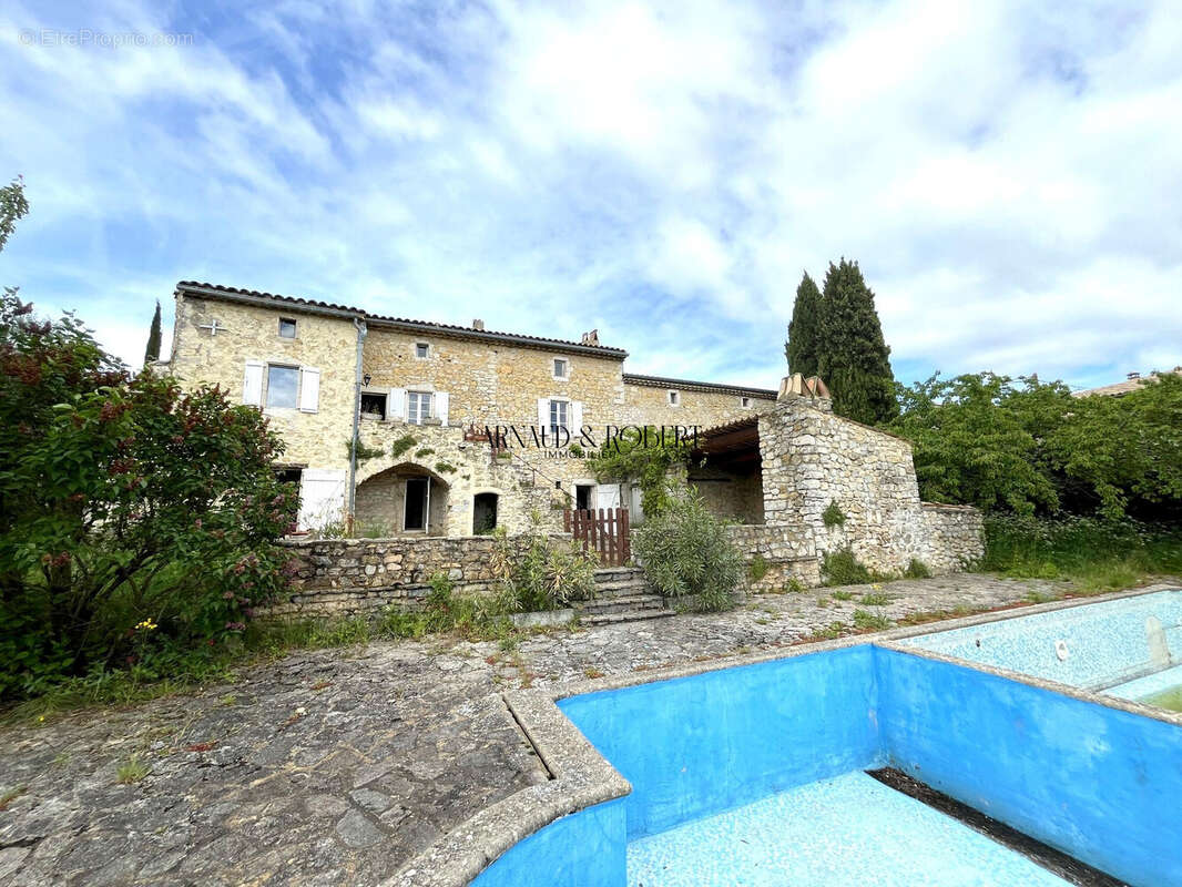 Maison à GRAS