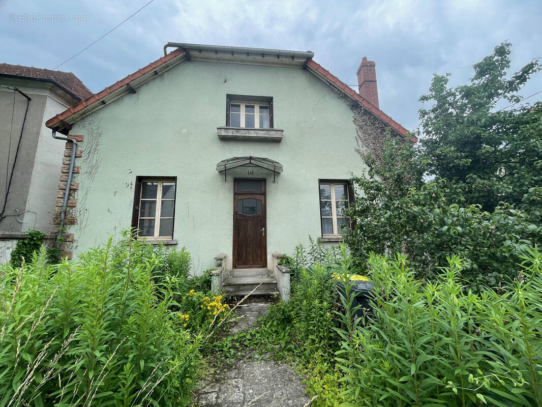 Maison à LA FERTE-GAUCHER