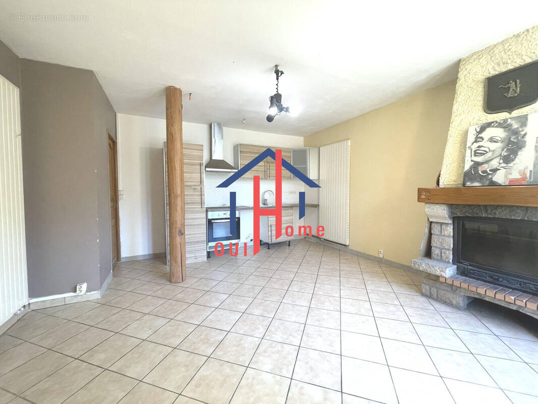 Appartement à MAZET-SAINT-VOY