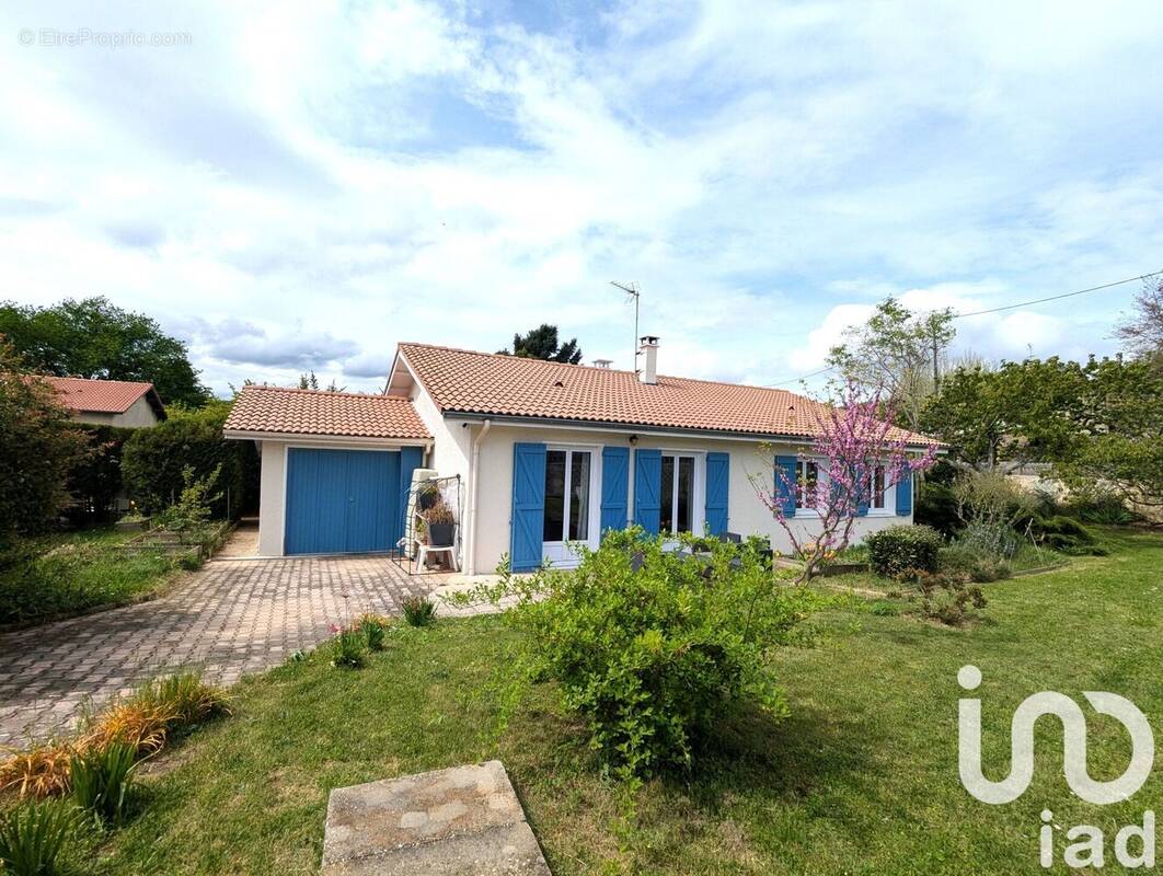 Photo 1 - Maison à SAINT-UZE