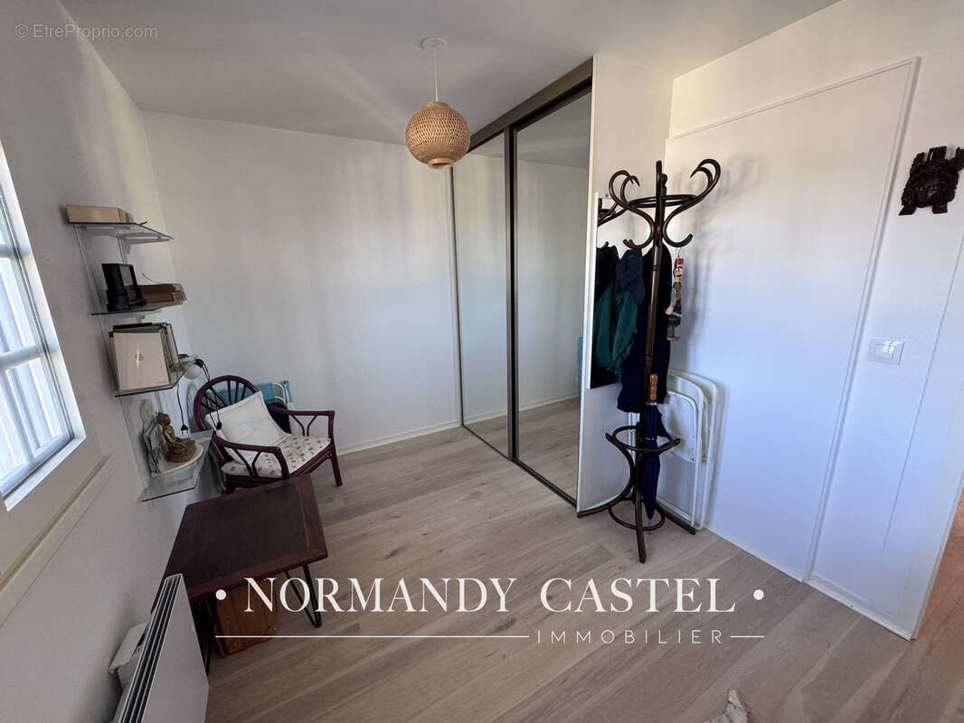 Appartement à TROUVILLE-SUR-MER