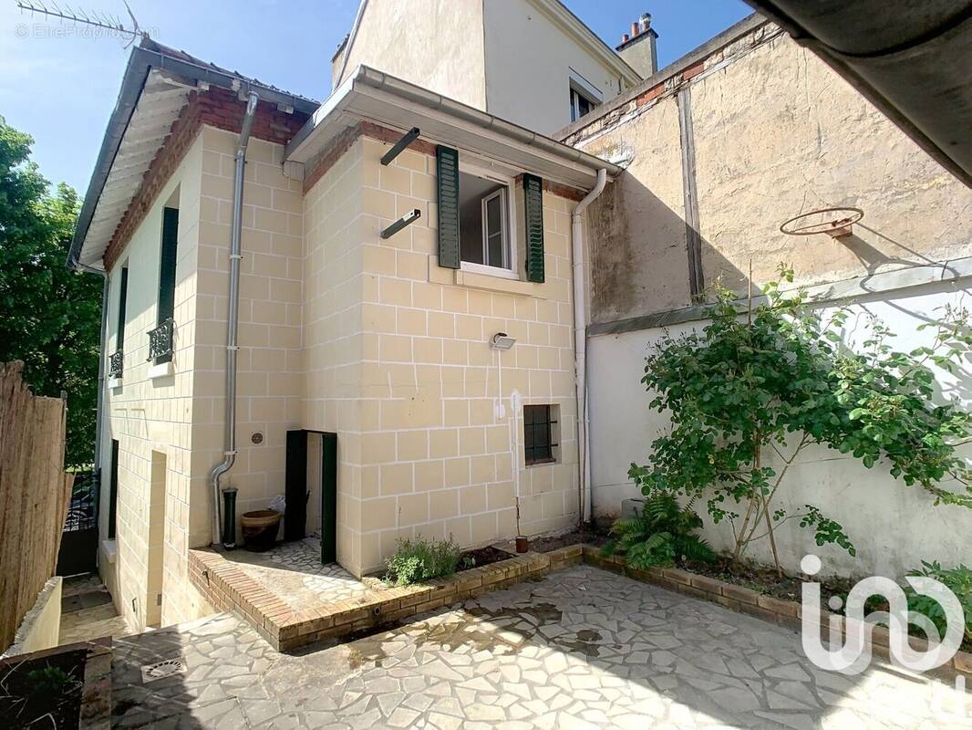 Photo 1 - Maison à VAUCRESSON