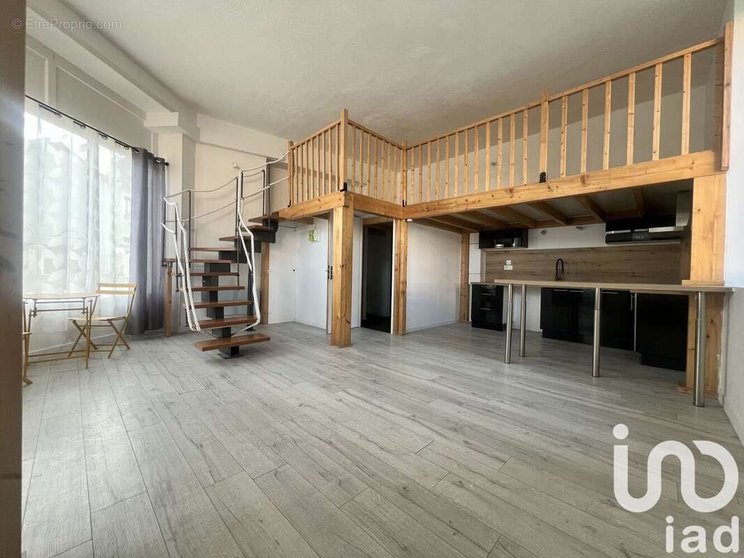 Photo 1 - Appartement à LA ROCHETTE