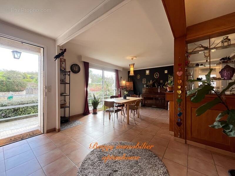Maison à SAVONNIERES