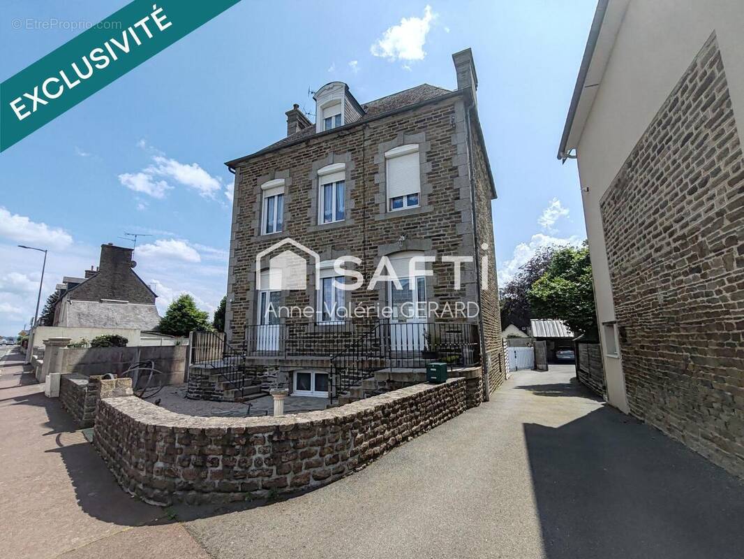 Photo 1 - Maison à SAINT-HILAIRE-DU-HARCOUET