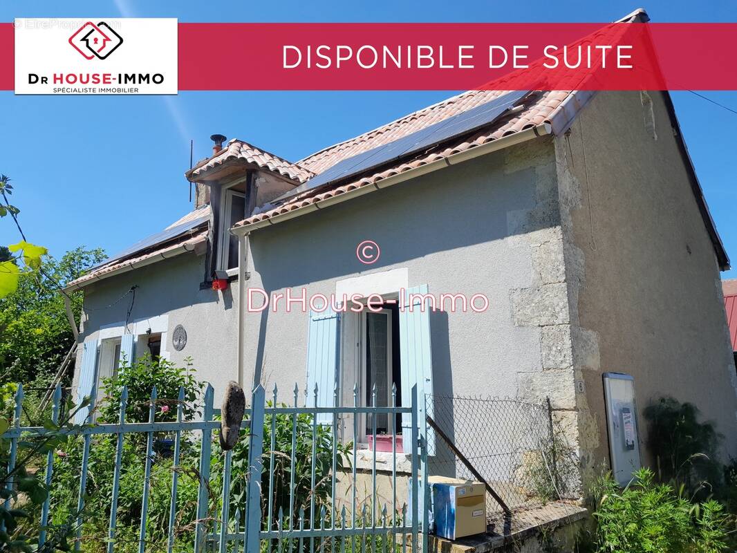 Maison à SAINT-PIERRE-DE-MAILLE