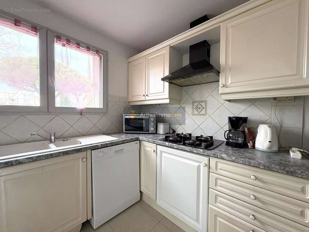 Appartement à FREJUS