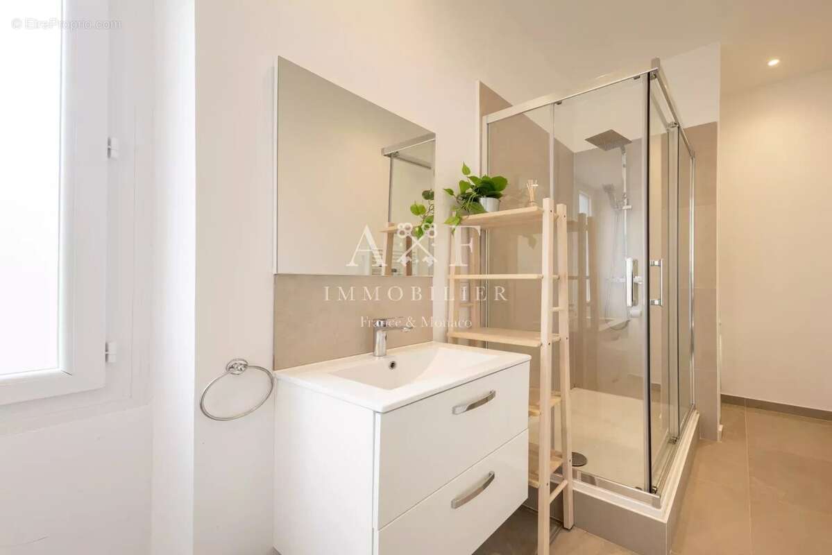 Appartement à BEAUSOLEIL
