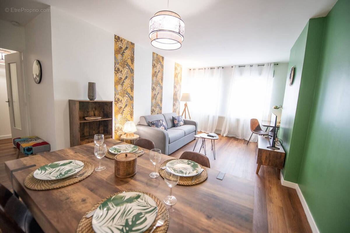Photo 1 - Appartement à SAINT-ETIENNE