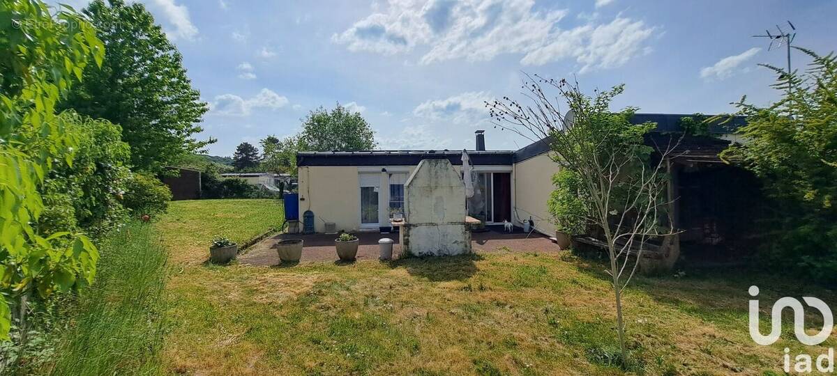 Photo 1 - Maison à MENUCOURT