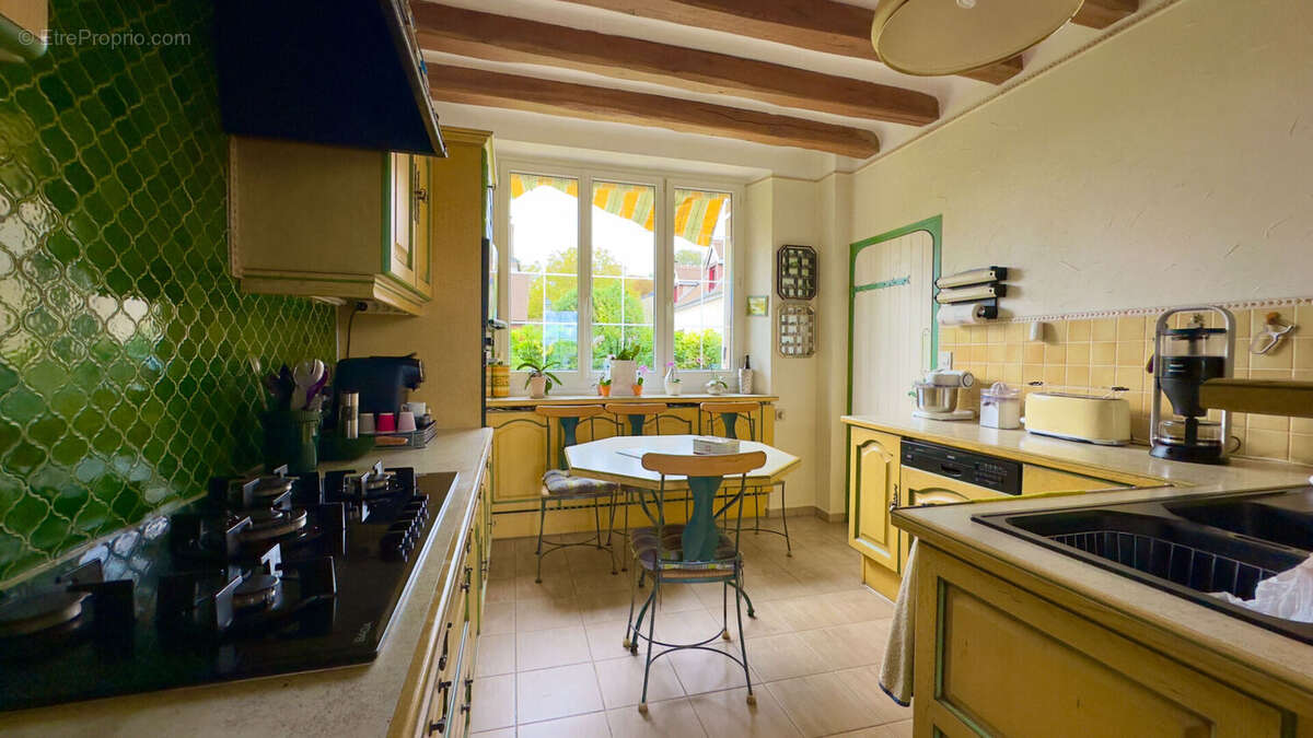 Maison à BRANSLES