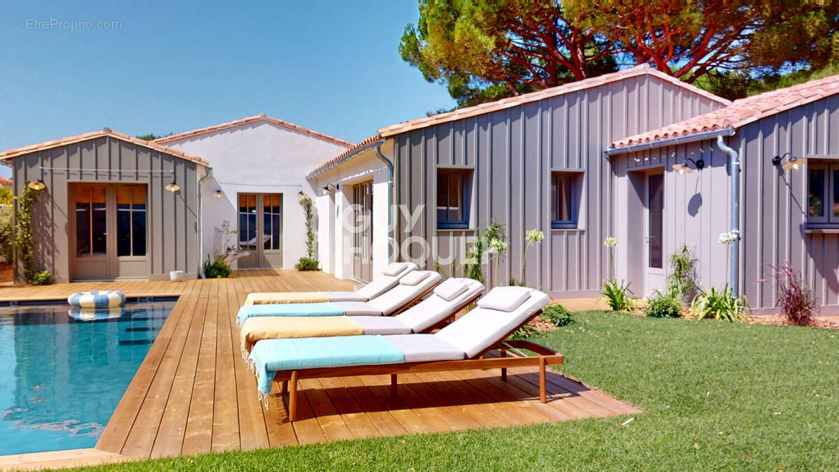 Maison à LE BOIS-PLAGE-EN-RE