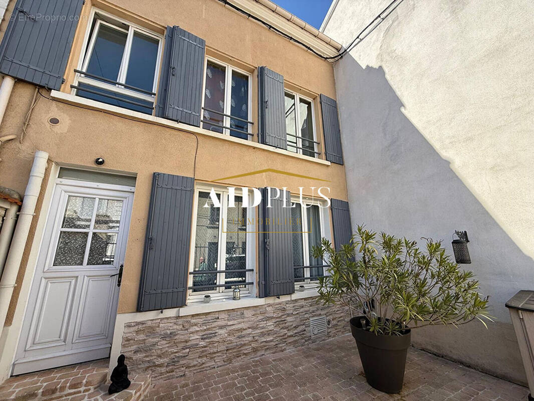 Maison à TAVERNY