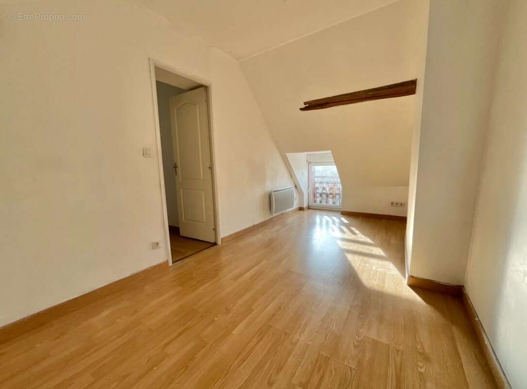 Maison à MENESTREAU-EN-VILLETTE