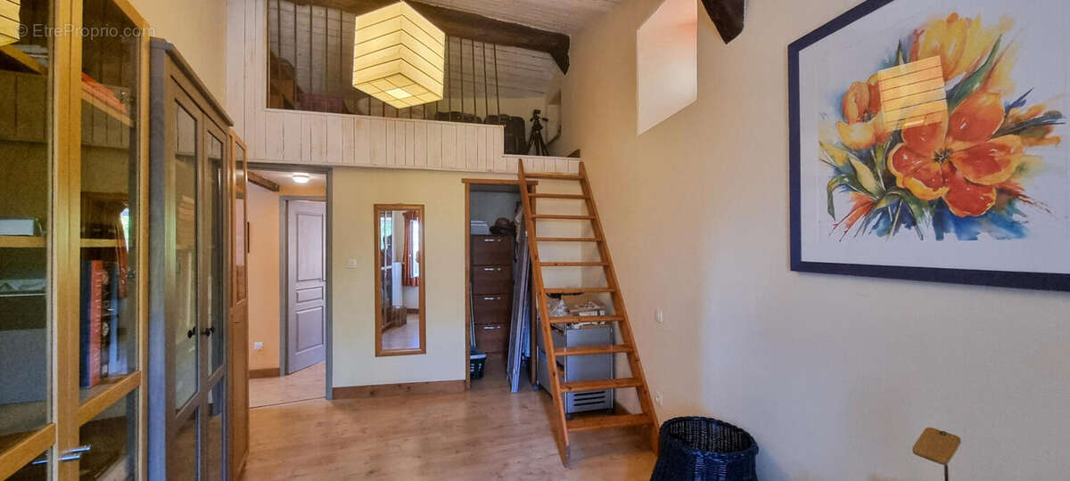 chambre/mezzanine - Maison à BELLEGARDE-DU-RAZES