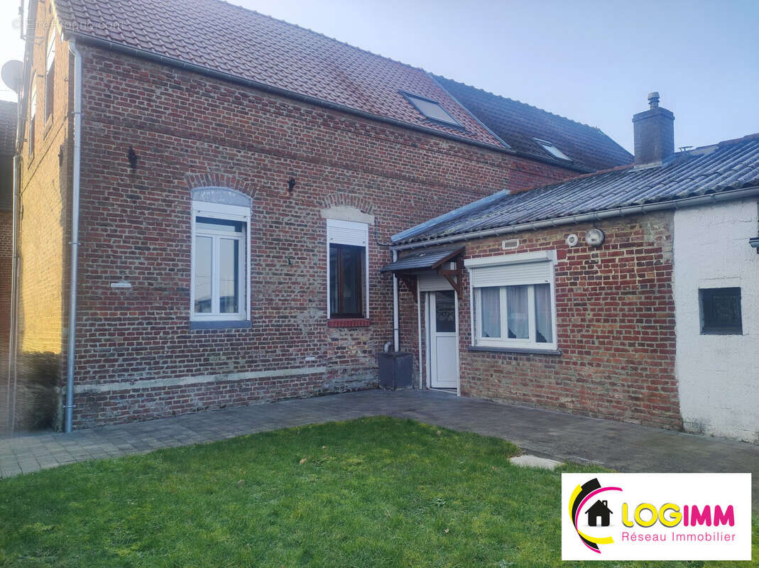Maison à POIX-DU-NORD