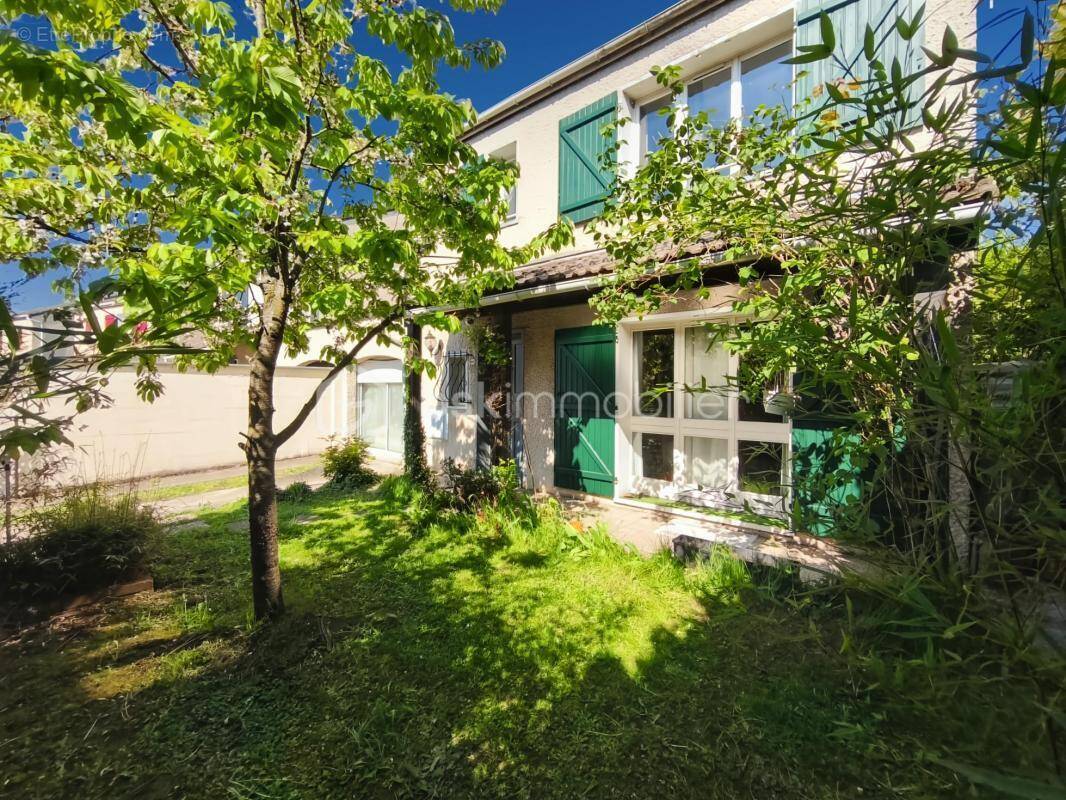 Maison à VILLEPINTE
