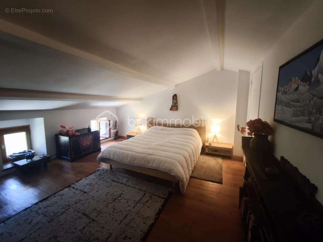 Maison à NOIRETABLE