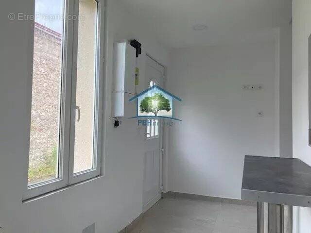 Maison à DUNIERES