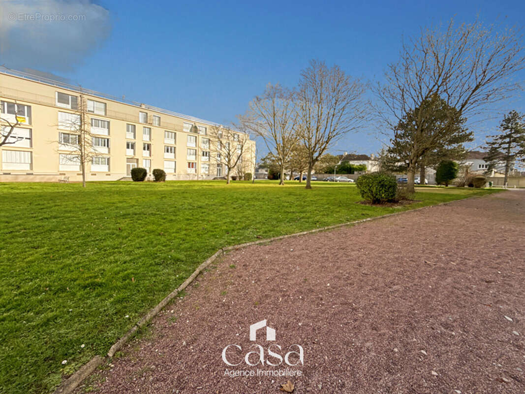 Appartement à IFS