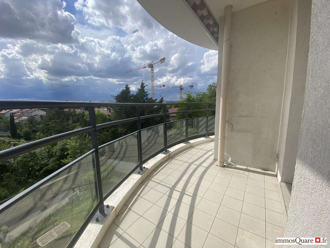 Appartement à LYON-8E