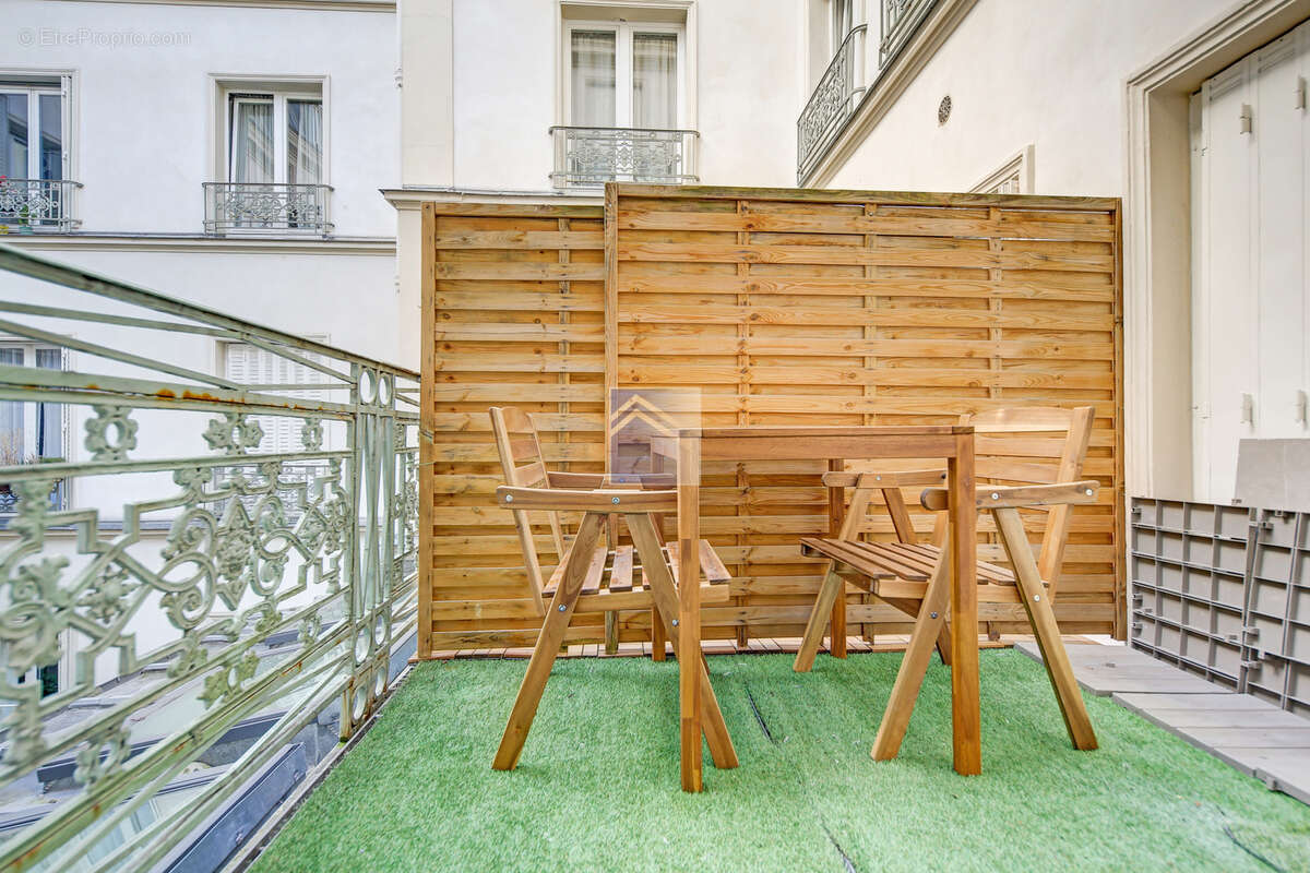 Appartement à PARIS-9E