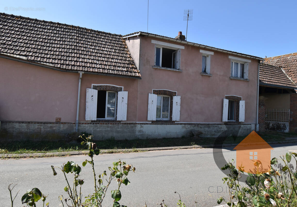 Maison à BAILLEAU-LE-PIN