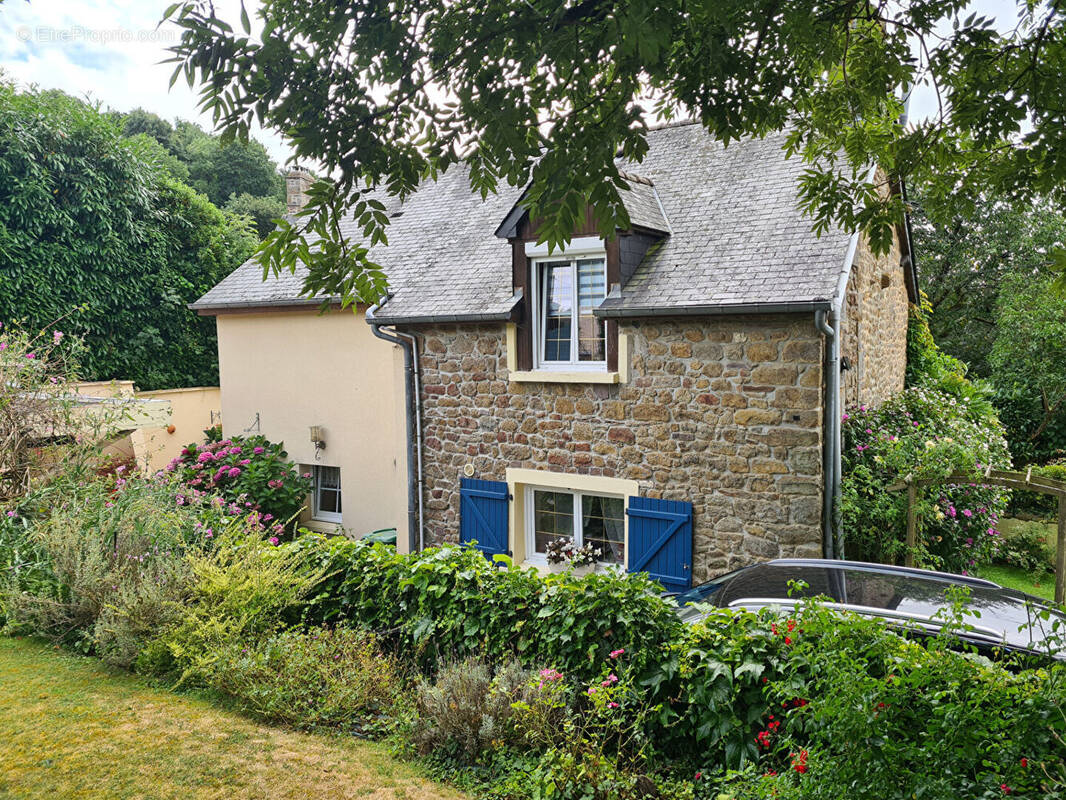 Maison à ATHIS-DE-L&#039;ORNE