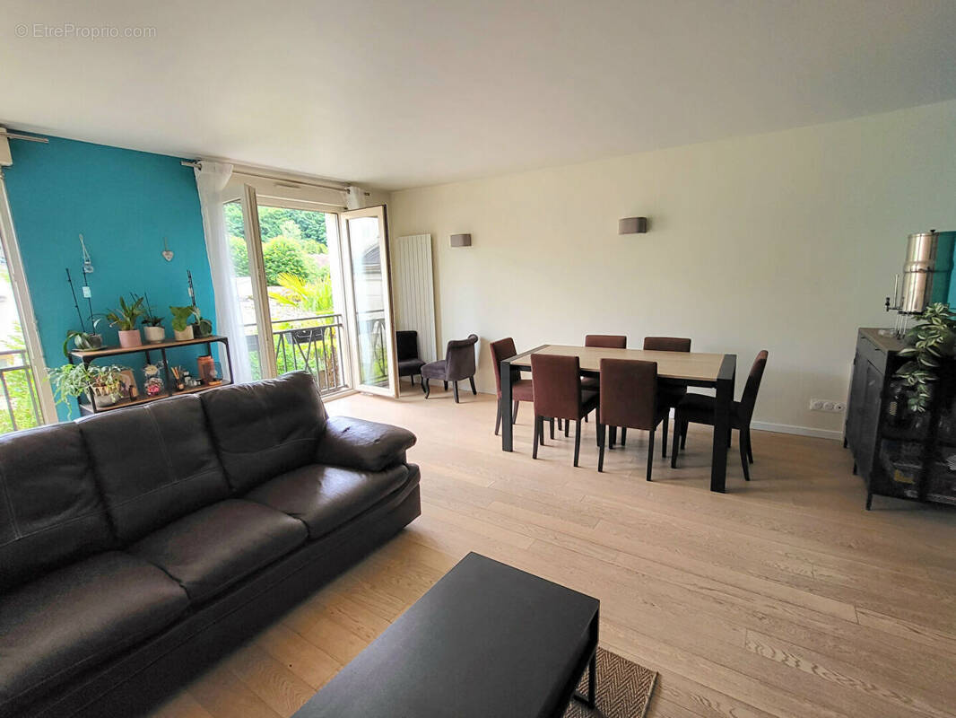 Appartement à MONTLHERY