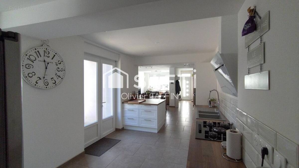 Photo 1 - Maison à BRUAY-LA-BUISSIERE