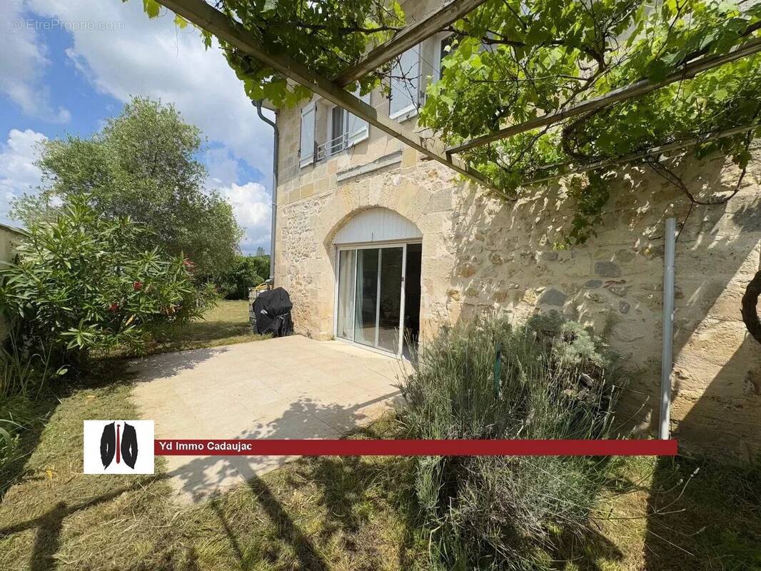 Maison à CADAUJAC