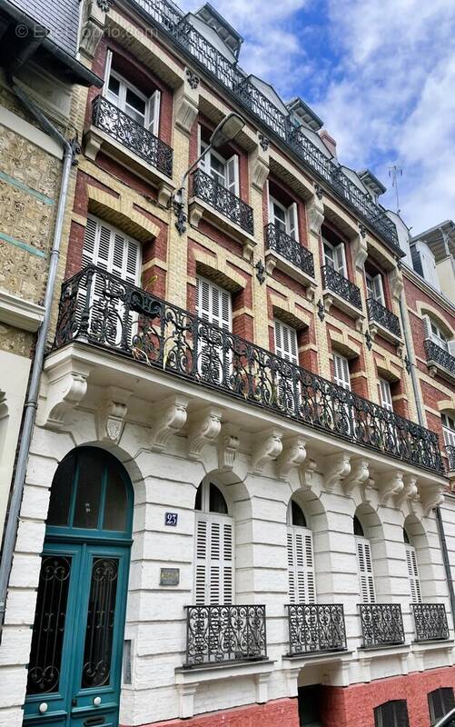Appartement à TROUVILLE-SUR-MER
