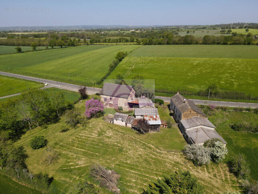 Maison à CAMJAC